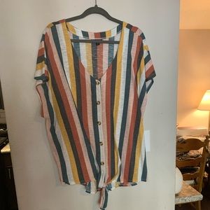 Torrid Size 4 Front Tie Tee